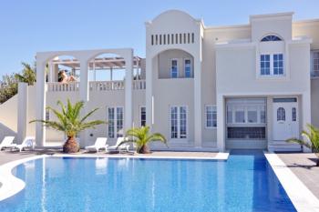 Santorini Gem, Santorini