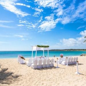 Intercontinental Fiji Resort, Fiji Wedding Venue 5