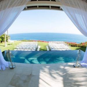 The Ungasan Clifftop Resort, Uluwatu, Bali Wedding Venue 6