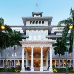 Destination Weddings at Moana Surfrider Waikiki Beach, Hawaii - Oahu