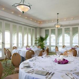 Moana Surfrider Waikiki Beach, Hawaii - Oahu Wedding Venue 5